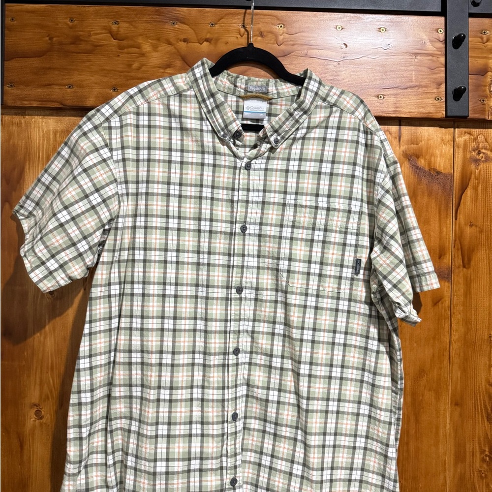 Men's Green Plaid Shirt